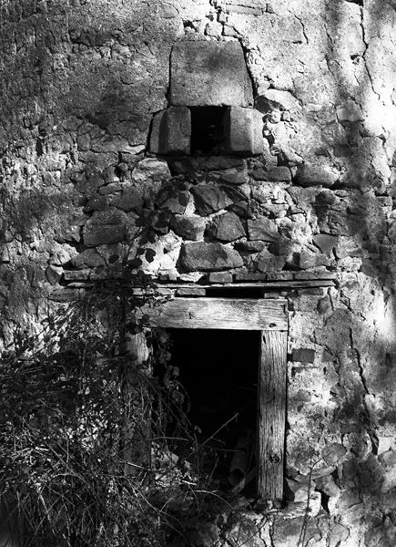 Manoir des Epignaux : détail du pigeonnier