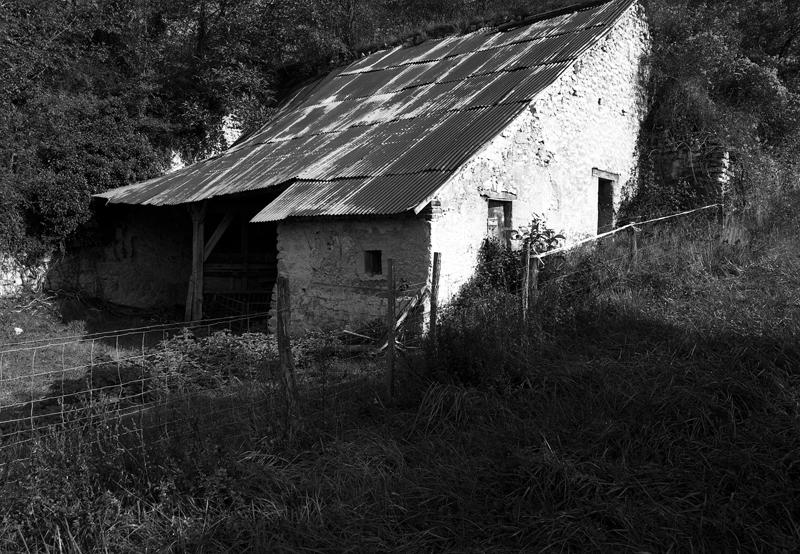 Vue générale du four à chaux de l'Assens, Aigriers (Les)