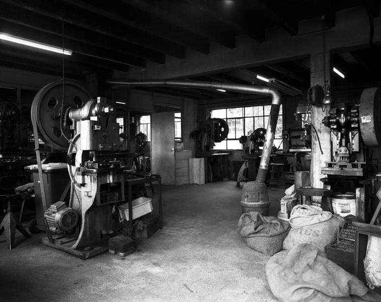 Vue d'ensemble : machines à marquer et découpoirs