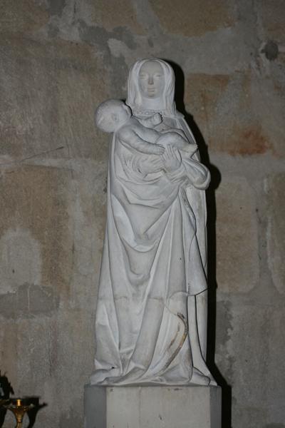 Statue : Vierge à l'Enfant