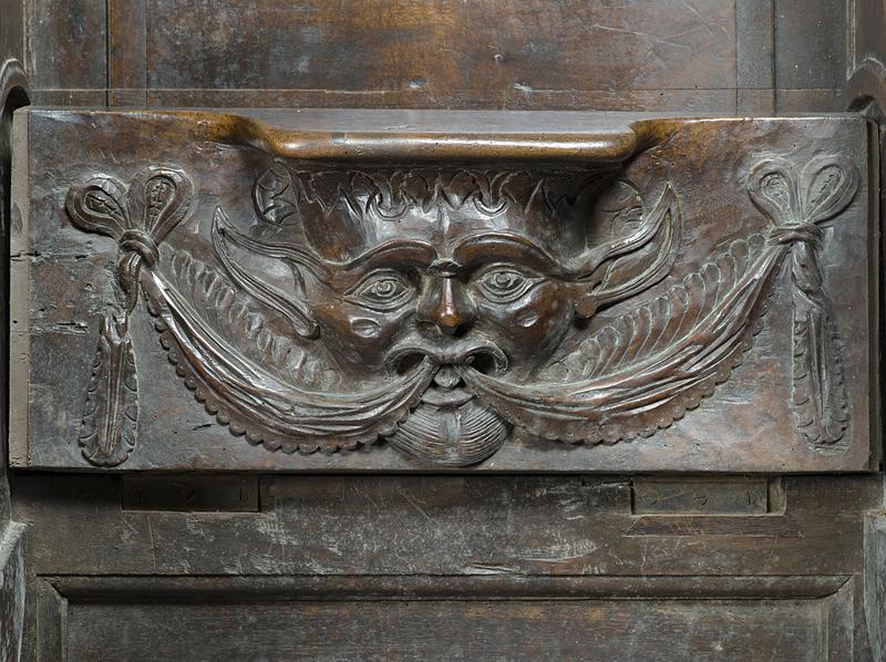 Détail d'une miséricorde : mascaron