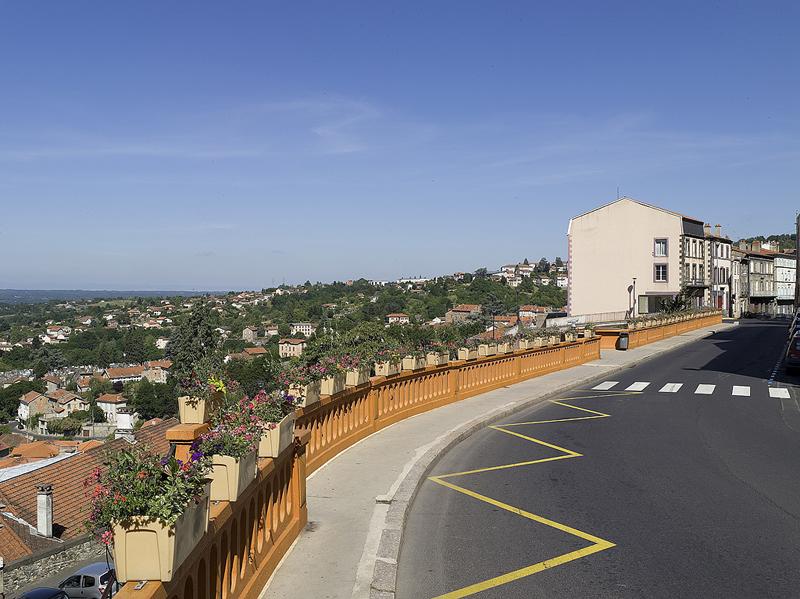 Rue Terrasse