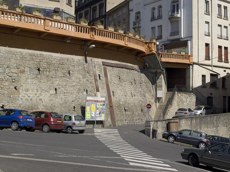 Rue Fernand-Forest
