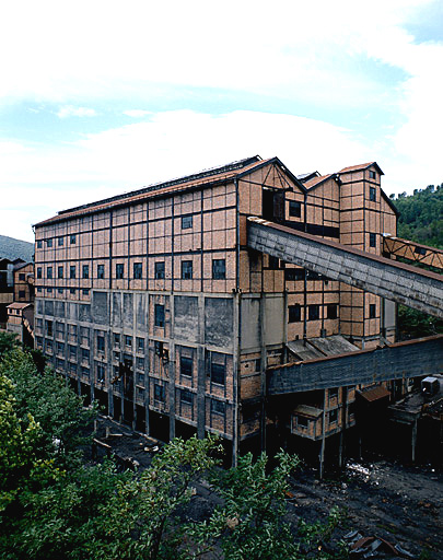 Bâtiment lavage : angle nord est
