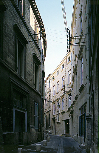 Façade sur rue.