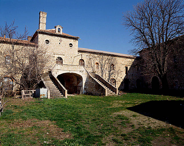 Bâtiment de la filature. Pavillon central et escalier