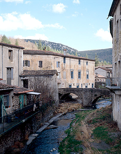 Pont sur la Vis et moulinerie (à gauche)