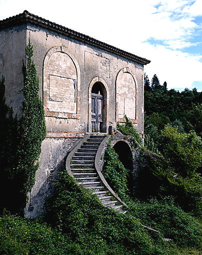 Elévation latérale côté pont