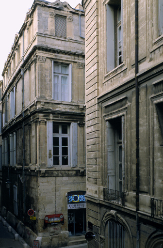 Façade.