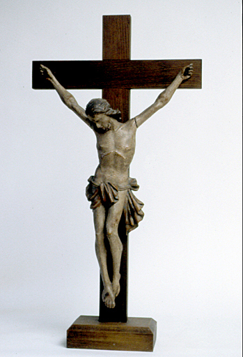 Statuette : Christ en croix