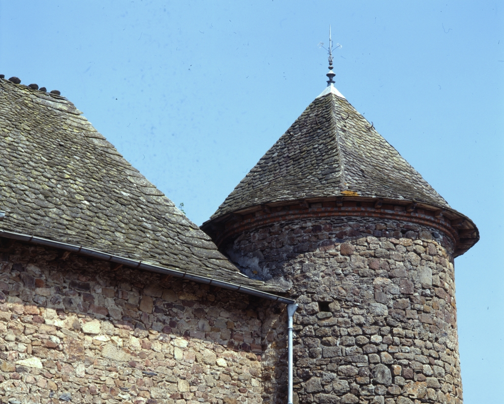 Couverture de la tour d'escalier