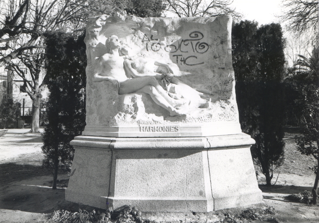 Vue d'ensemble du monument.