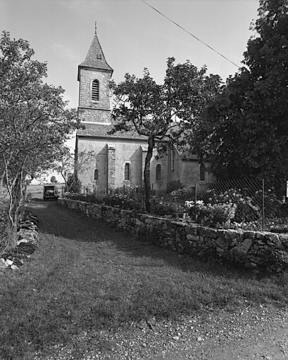 Vue d'ensemble de l'élévation sud.