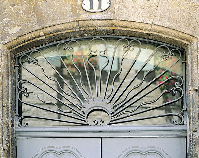Imposte de ferronnerie, fin du 18e siècle.
