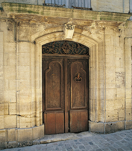Porte, 18e siècle.
