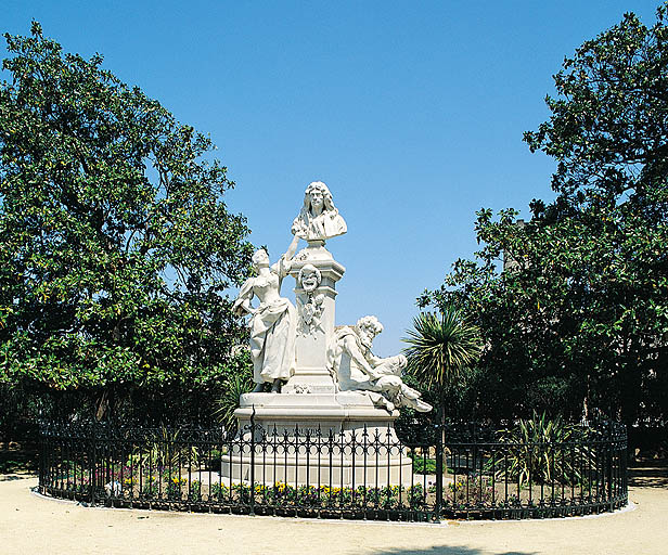 Monument à Molière par Antonin Injalbert, 1897.