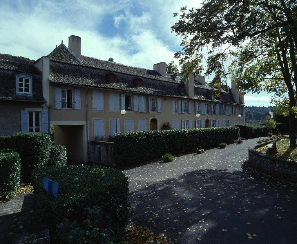 Bâtiment principal, élévation ouest : magasin industriel et logement patronal.