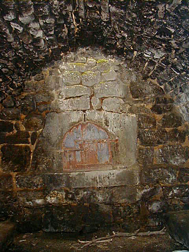 Voûte du fournil et porte du four