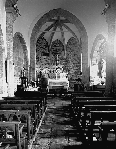 vue d'ensemble de la nef et du choeur