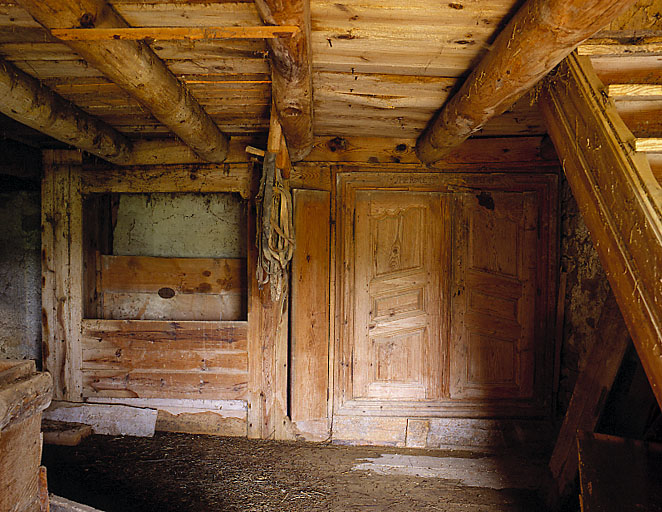 Boiserie à l'étage du logis