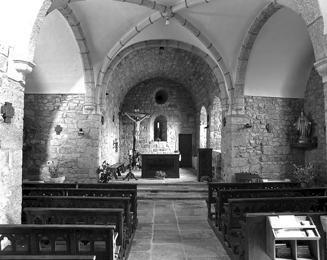 La nef, vue d'ensemble prise vers le choeur