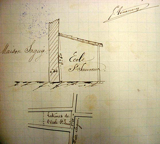 [Perpignan. Travaux exécutés à l'école Saint-Sauveur. Mitoyenneté d'une partie du mur de la maison Sagui (lot n° 9) rue Saint-Sauveur], croquis, dessin à la plume sur papier, n.s., 4 mai 1878.