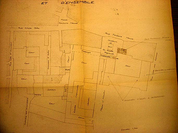 'Perpignan. Collège de jeunes filles', plan de masse et d'ensemble, encre sur papier, n.s., s.d. [1957].