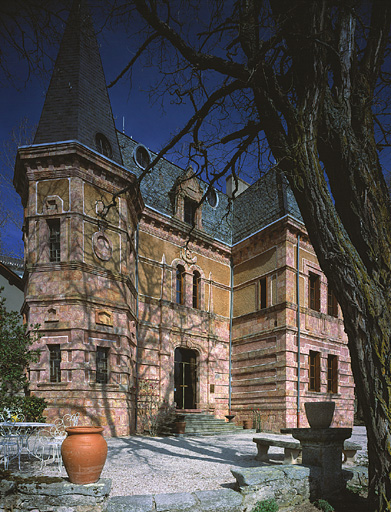 Vue d'ensemble de l'élévation ouest