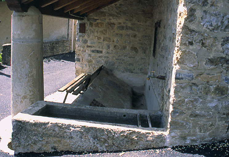 Intérieur du lavoir.