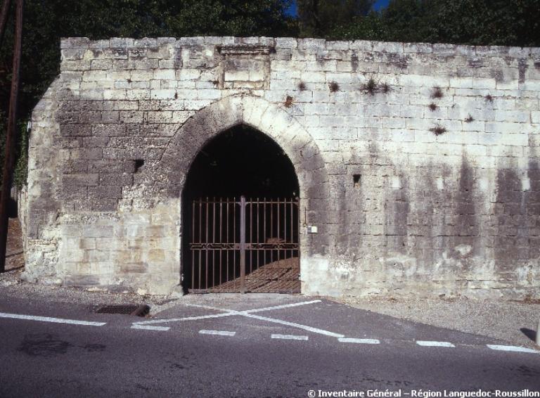 Porte d'entrée de l'enclos du palais (XIVe siècle)
