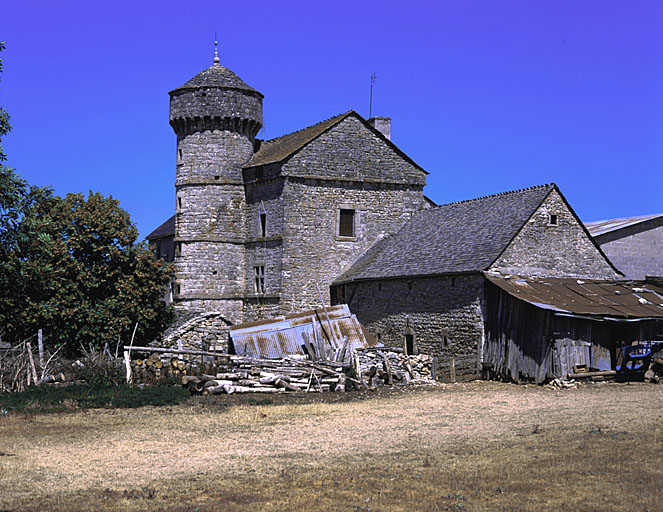 Vue d'ensemble prise de l'est.