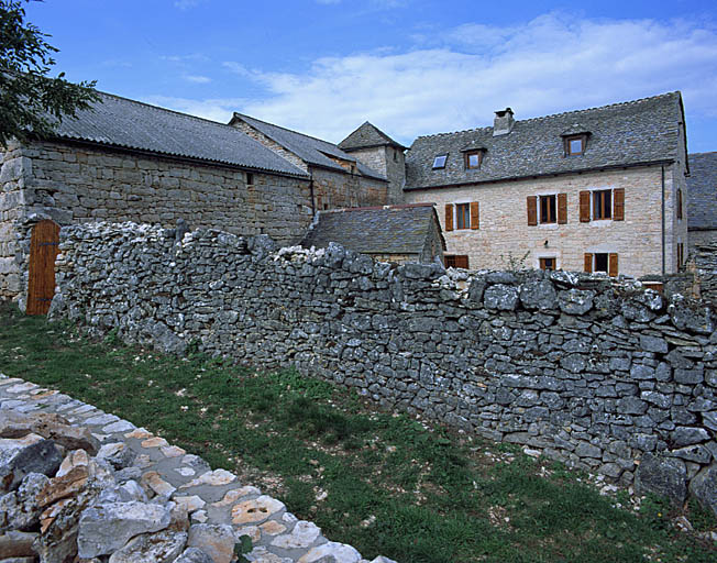 Vue d'ensemble prise du sud.