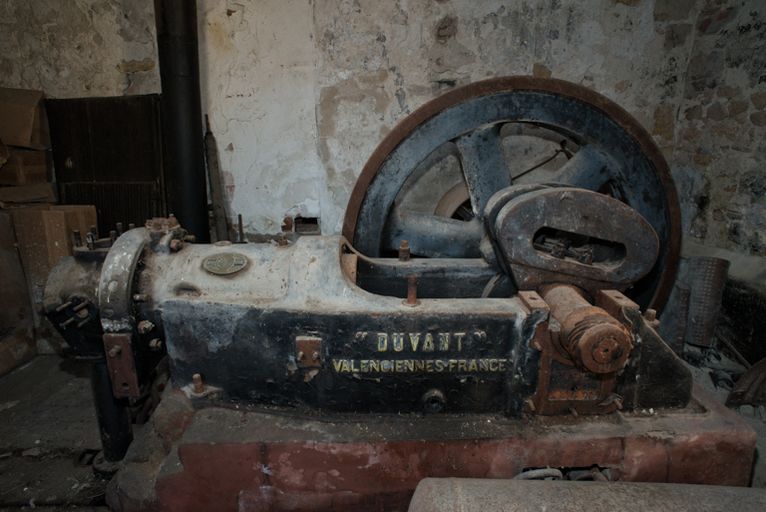Moteur diesel «Duvant».