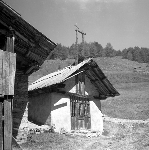 Vue d'ensemble prise du sud-ouest.