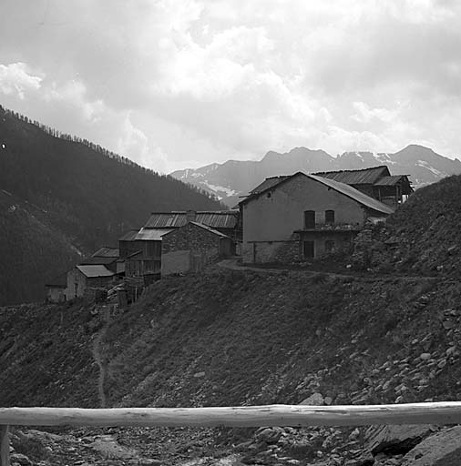 Le Coin. Vue prise du nord-est.