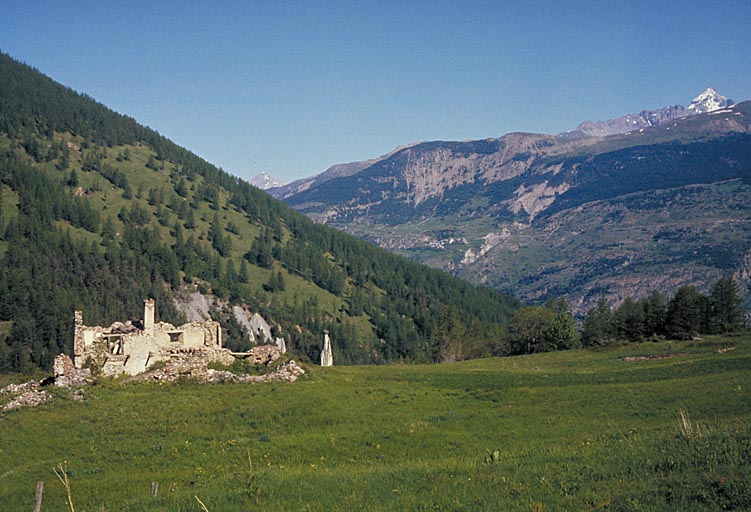 Le Serre-de-Chabrand. Vue d'ensemble.