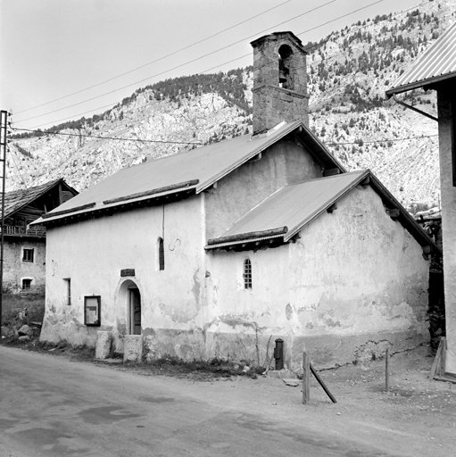 Vue d'ensemble prise du sud-est.