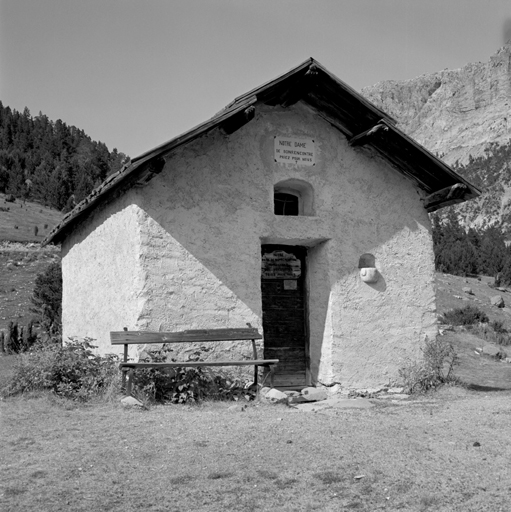 Col de l'Echelle. Chapelle Notre-Dame de Bonrencontre.