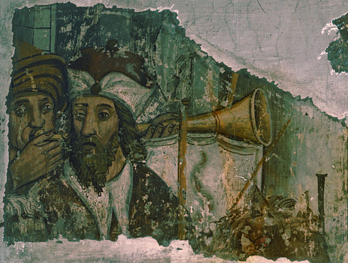 Côté gauche de l'arc triomphal. Vestiges de la montée au Calvaire.