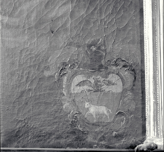 Détail : armoiries.