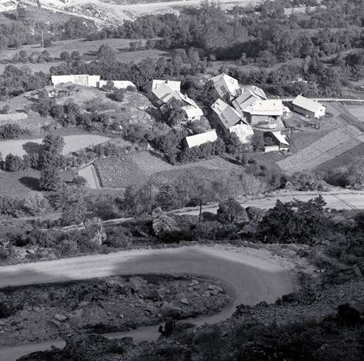 Vue d'ensemble prise de Puy-Saint-Pierre.