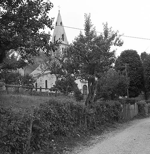 Vue prise du château de Saint-Jean.