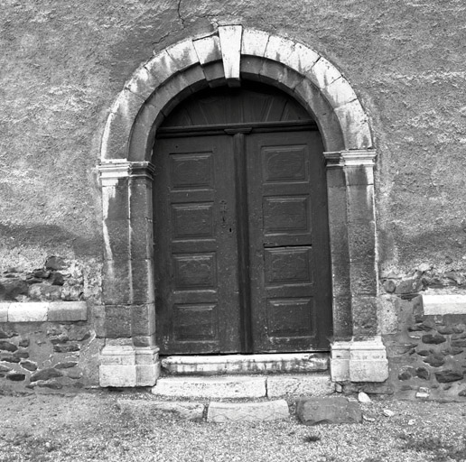 Façade occidentale. Porte.