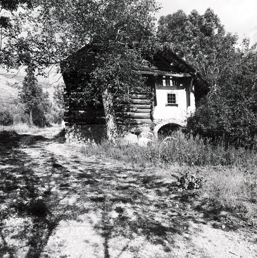 Le Sarret. Façade sud.