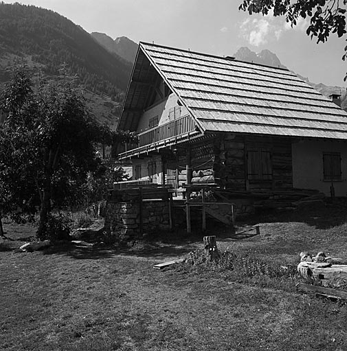 Ailefroide. Vue prise du sud-est.