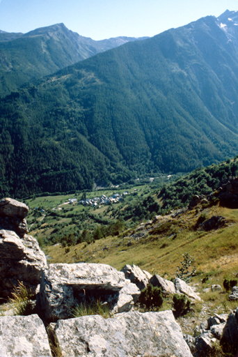 Le Villard. Vue prise de Puy-Aillaud.