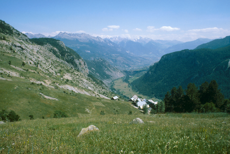 Les Aujards, vue prise des Garcines.