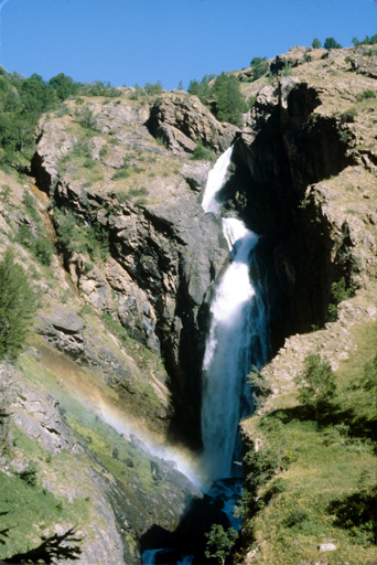 Cascade.