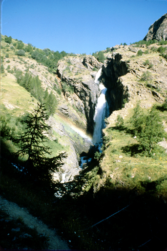 Cascade.