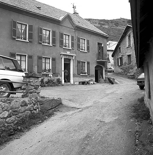 Village, Maison, façade sud.